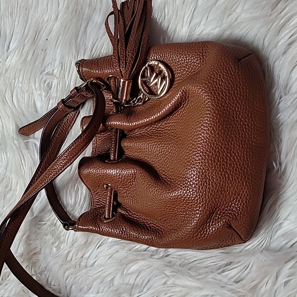 MICHAEL Michael Kors Handbags - Michael Kors mini bucket purse